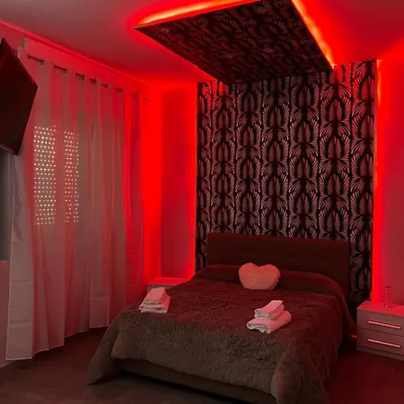 Lulu's House Апартаменты Неаполь