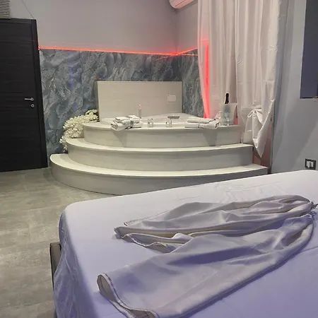 Lulu's House Апартаменты Неаполь